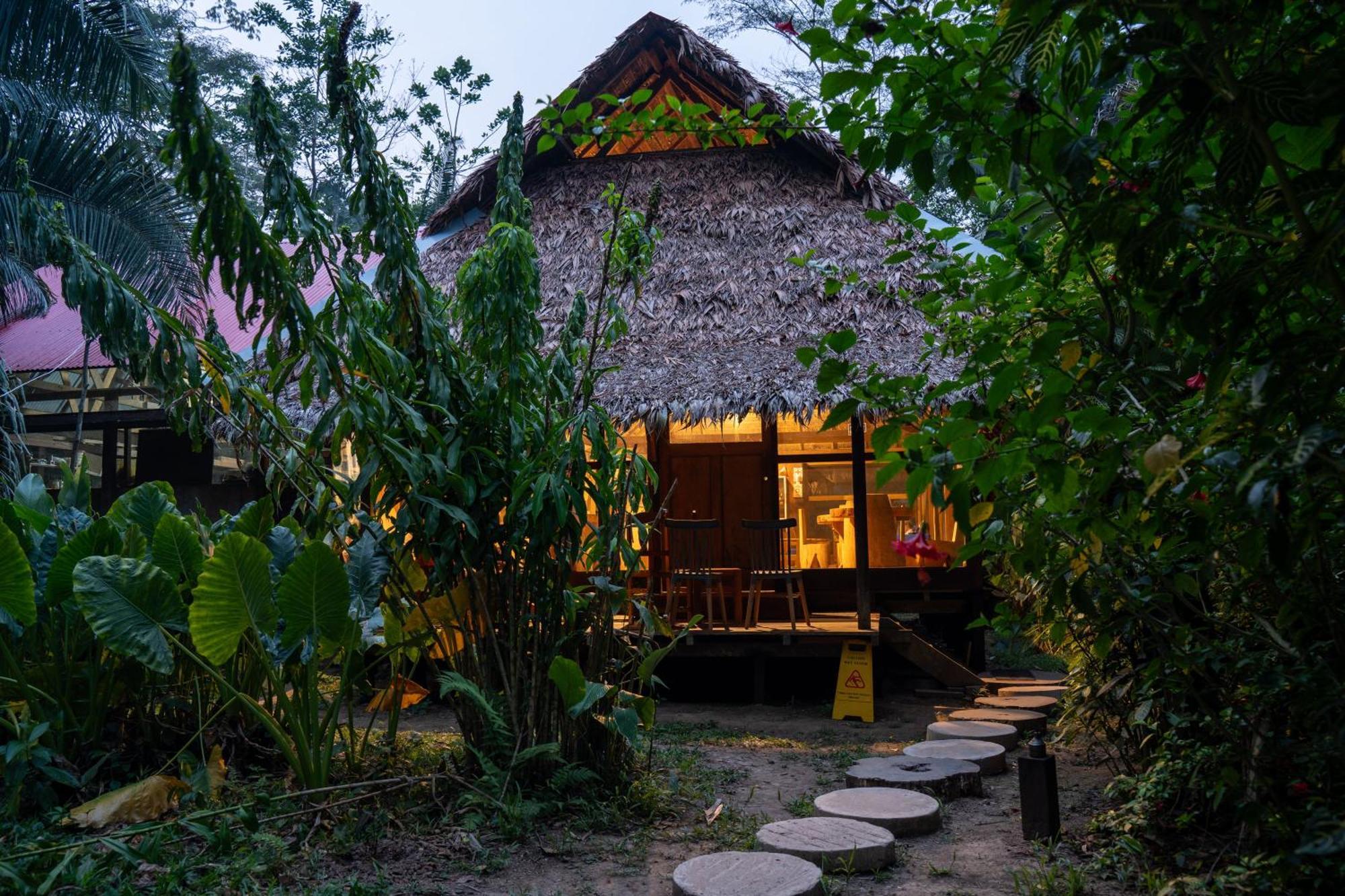Ecolucerna Lodge Tambopata Puerto Maldonado Exterior foto